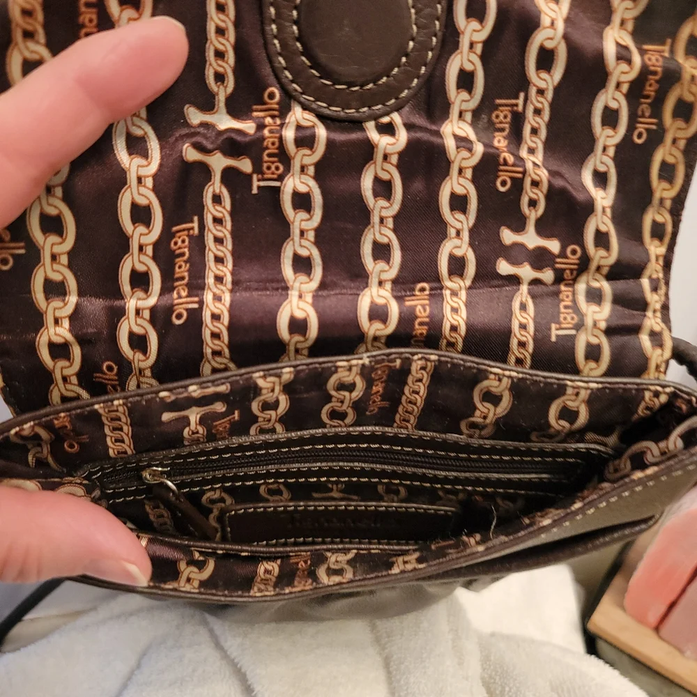Pre-owned Tignanello Vintage Chocolate Brown Pebble Leather Crossbody